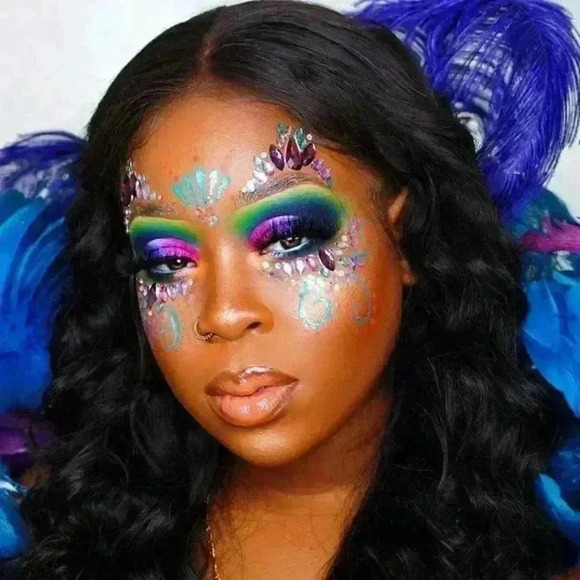 ✨ 1 Glitter Liquid Eyeshadow (Cruelty Free & Vegan 🌱) - Picture 15 of 16